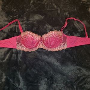Frederick's of Hollywood VINTAGE bra